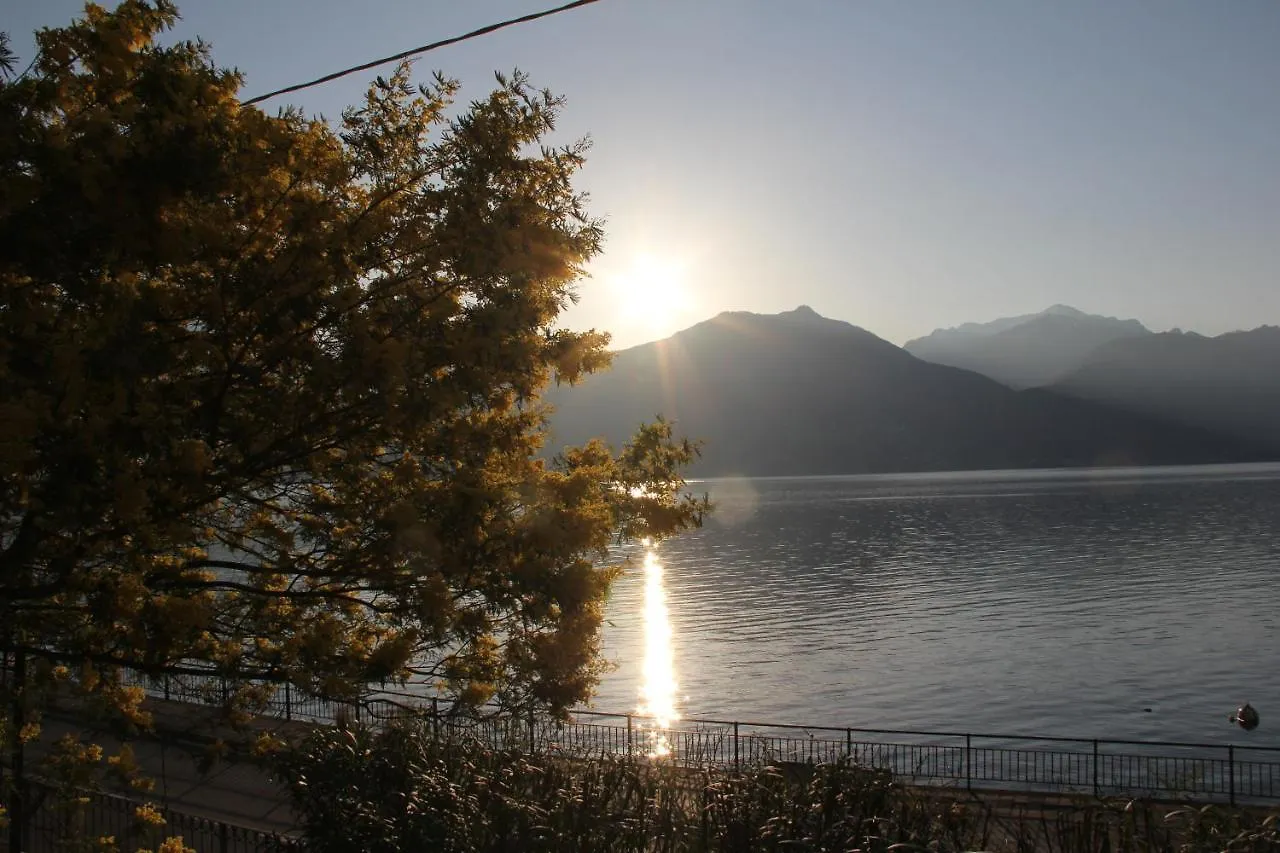 Foresteria Lago Di Como メナッジョ